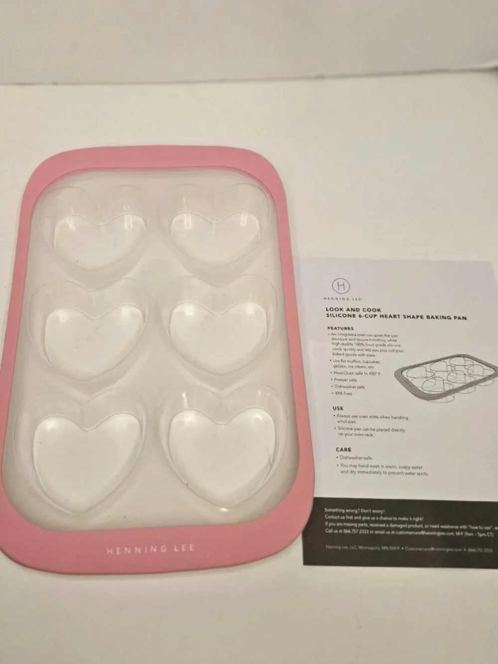 Henning Lee Look & Cook Heart Shape Baking Pan Silicone 6-Cup New Muffins Cake